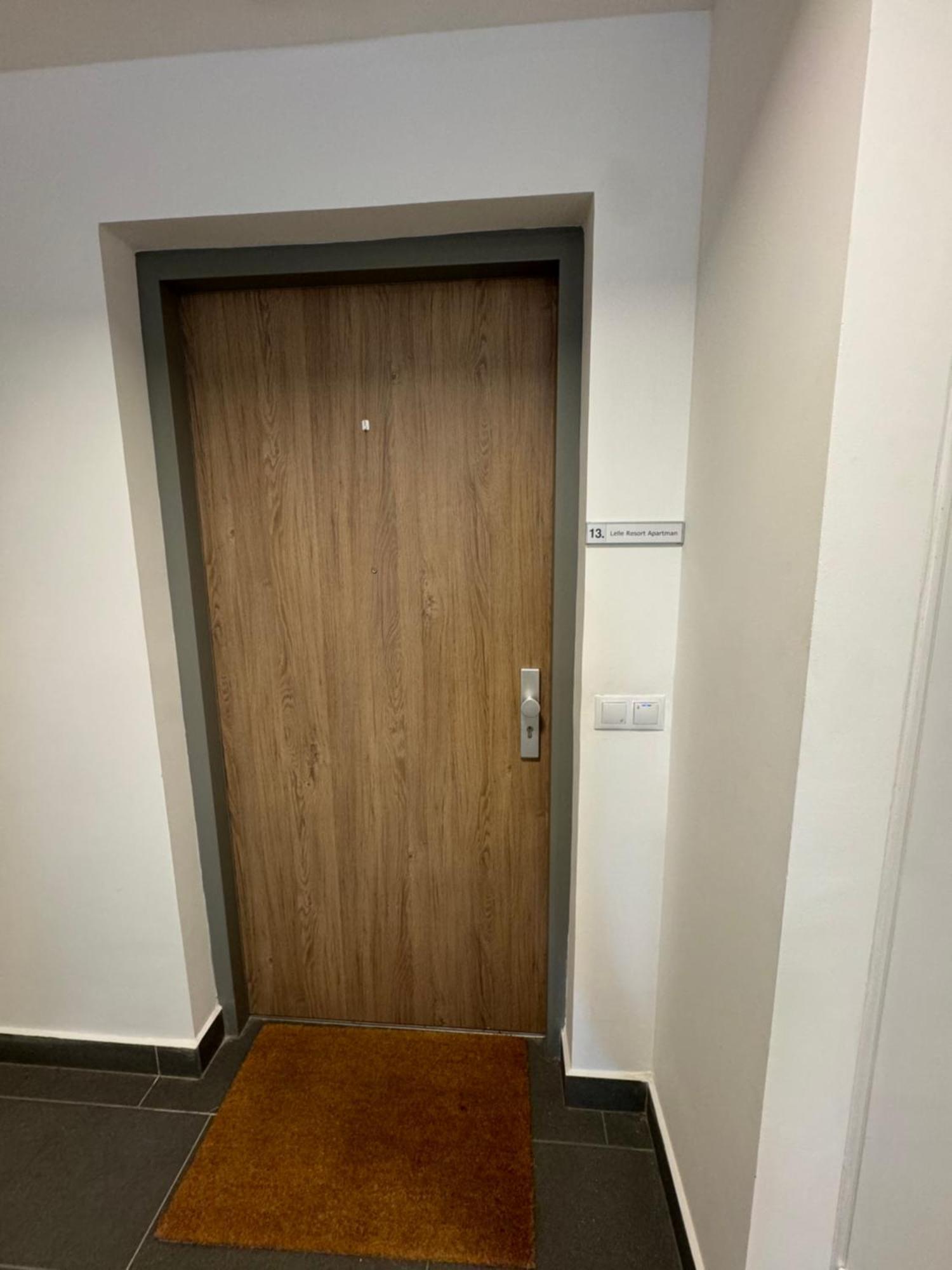 Lelle Resort Apartman Balatonlelle Extérieur photo