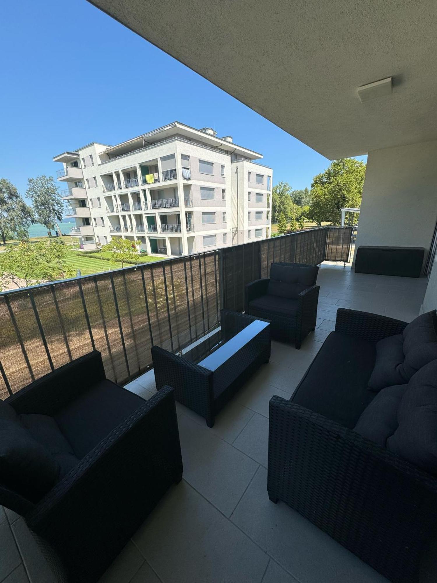 Lelle Resort Apartman Balatonlelle Extérieur photo